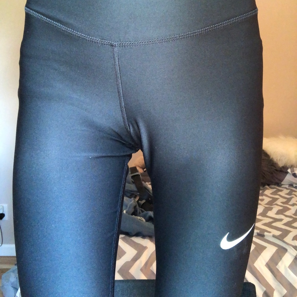 Black nike leggings